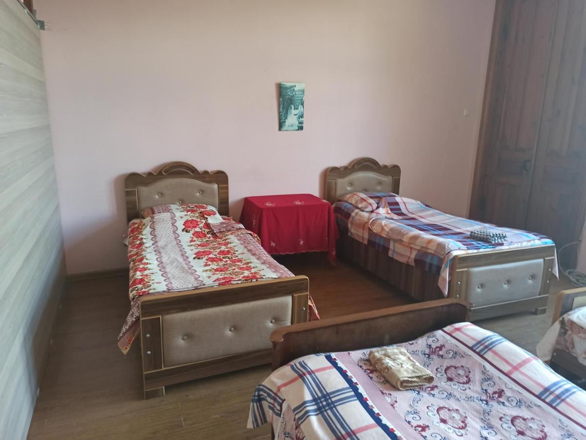 Cozy House Hotel Zugdidi Luaran gambar