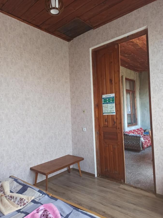 Cozy House Hotel Zugdidi Luaran gambar